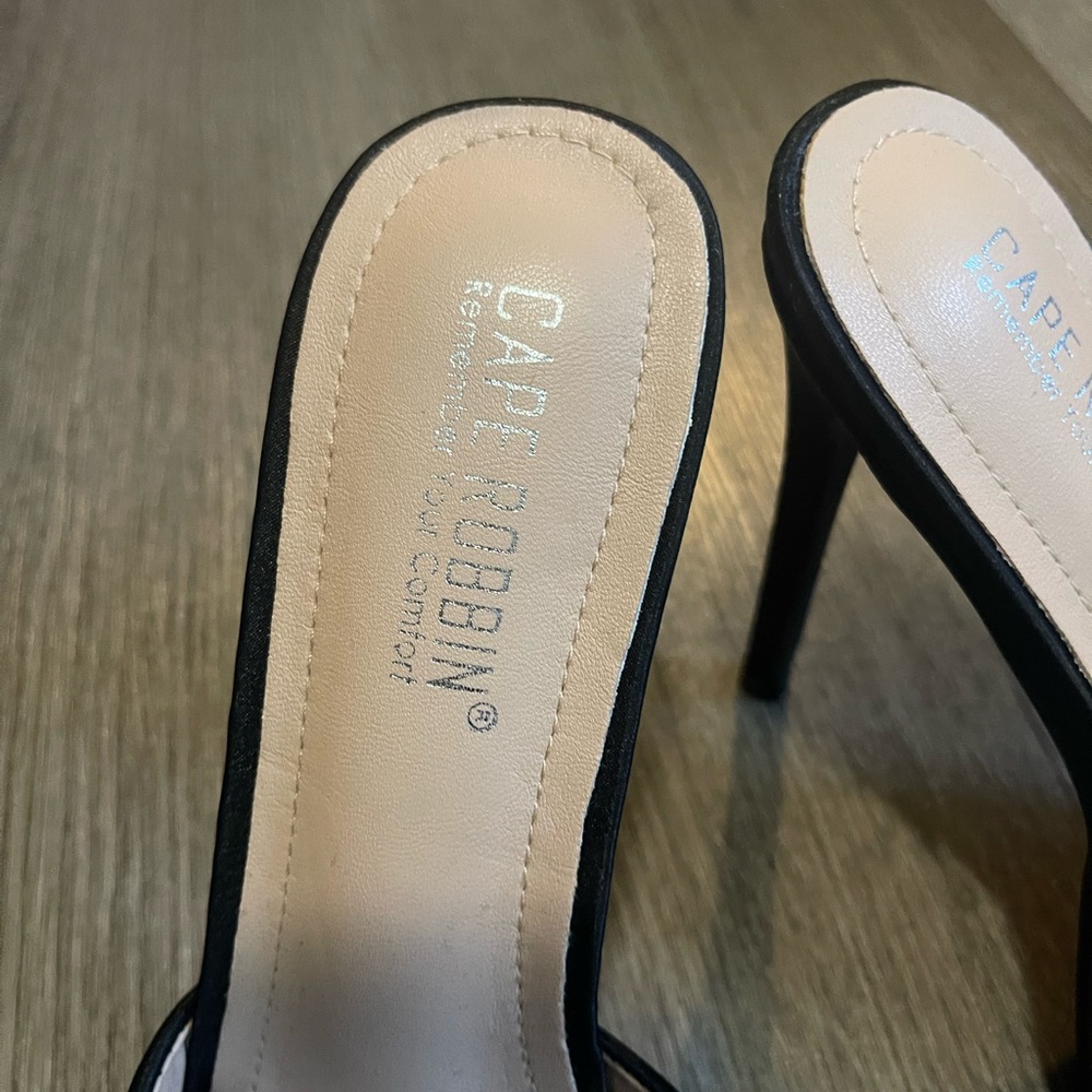 Cape Robbin Black Women's Stiletto Heels - Picture 2 of 5